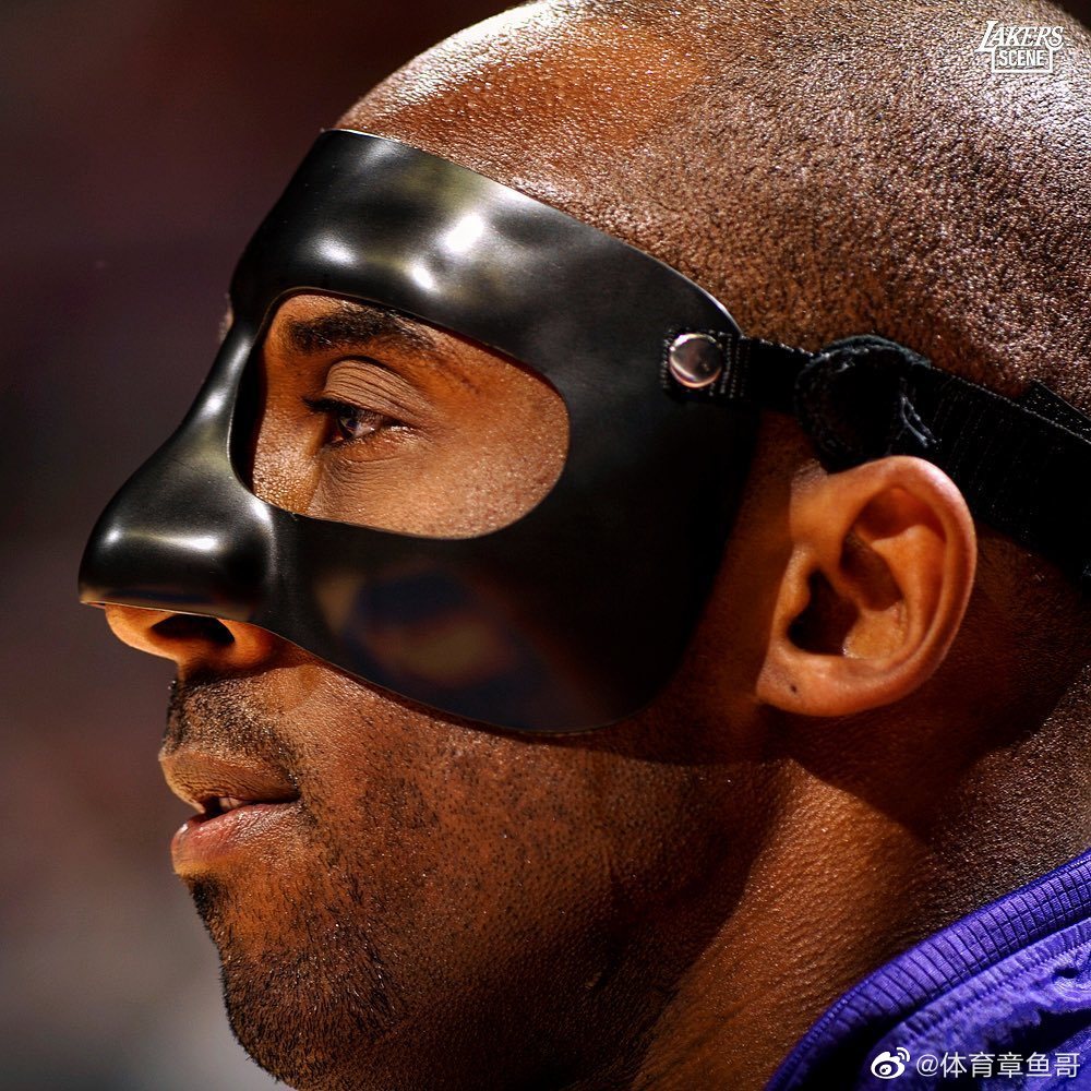 你还记得科比为何戴面具吗?_高清图集_新浪网