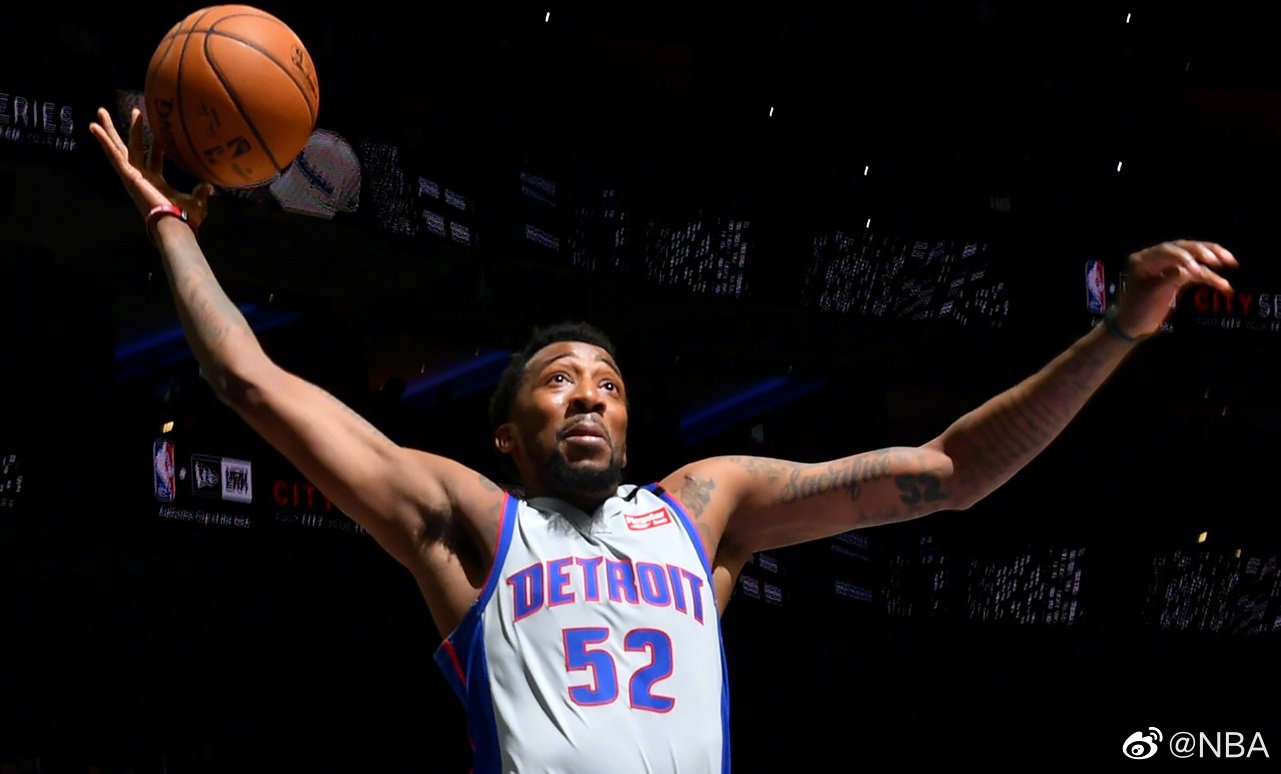 今天是活塞球员乔丹-麦克雷29岁生日,独行侠球员贾斯汀-杰克逊25岁生