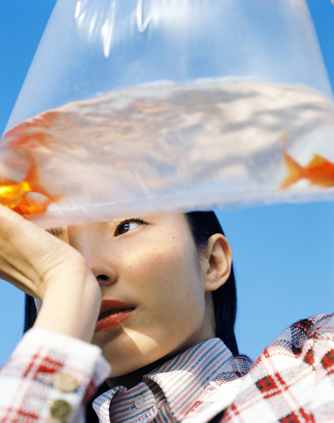 张家诚镜头下的女孩__财经头条