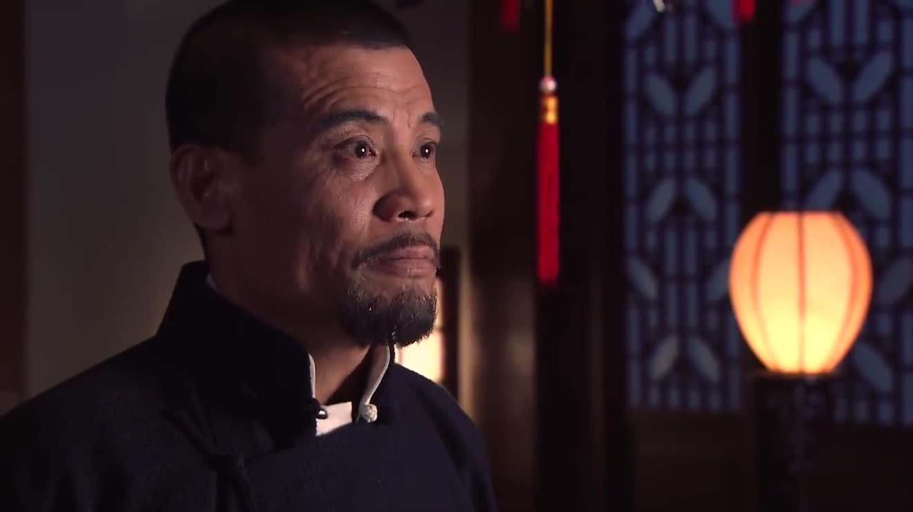 云飞丝路天伍彪悄悄出来听到师父的话顿时愣住