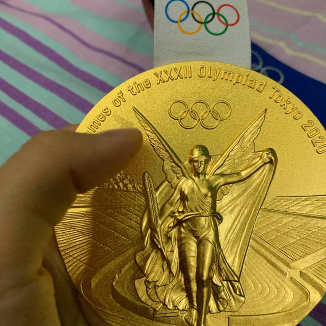 奥会金牌拿到没一个月居然掉皮，蹦床女神朱雪莹：“我不是故意的”休闲区蓝鸢梦想 - Www.slyday.coM