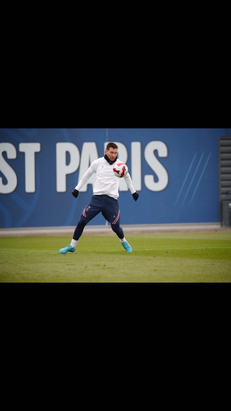 梅西ins更新训练照