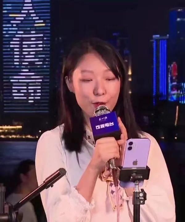 我在武汉为祖国庆生，长江日报“可视电台”国庆专场来啦！休闲区蓝鸢梦想 - Www.slyday.coM