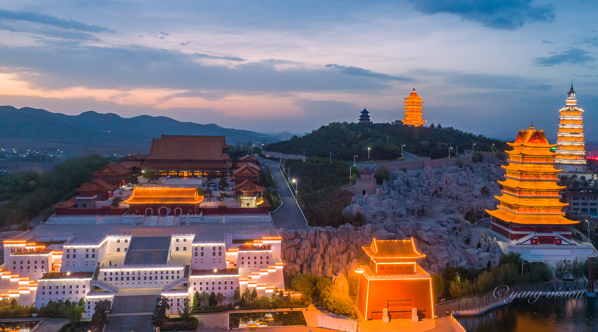 蓝调夜色,辽西九华山