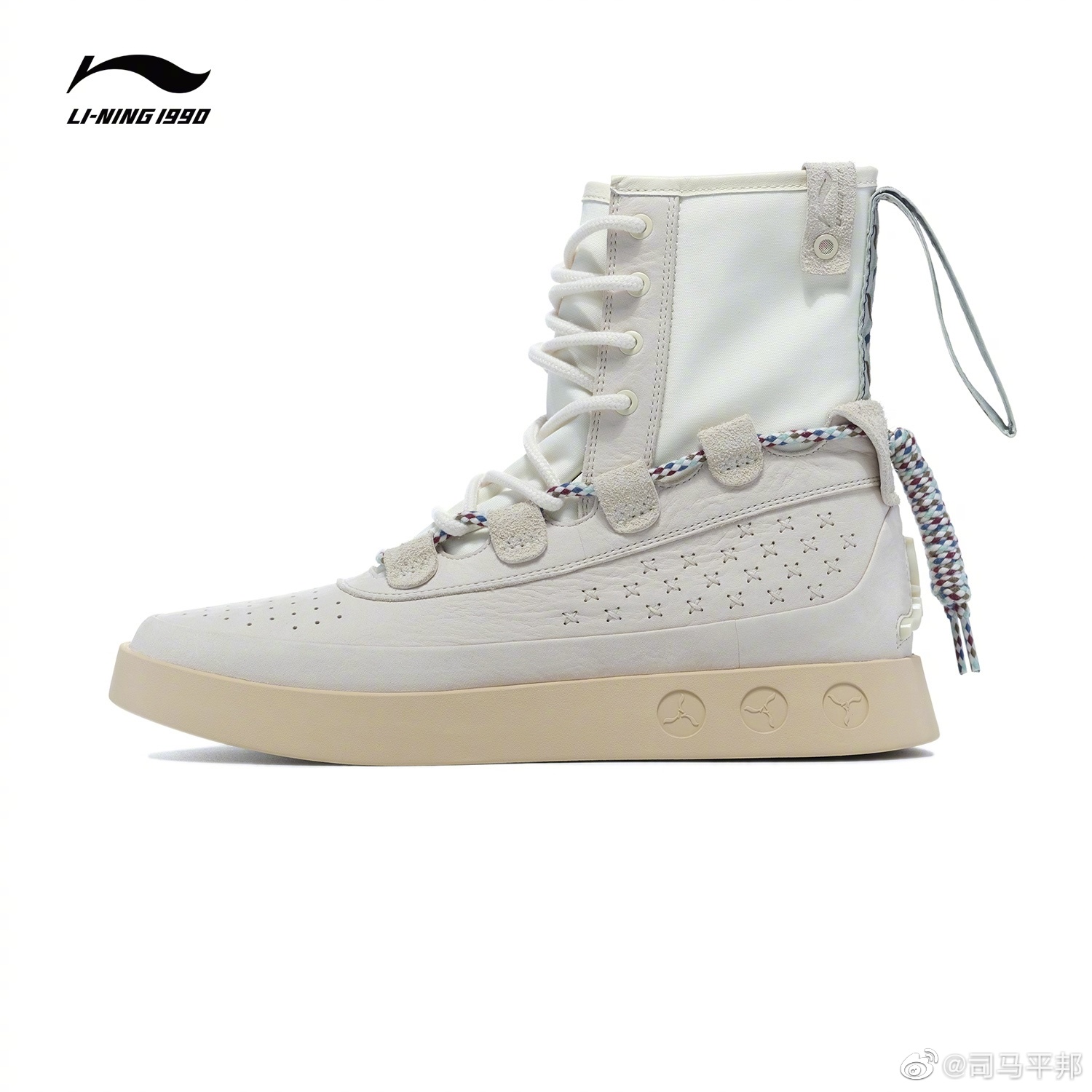 中国的骄傲，LI-NING 1990（李宁1990），彻底打败了阿迪耐克__财经头条