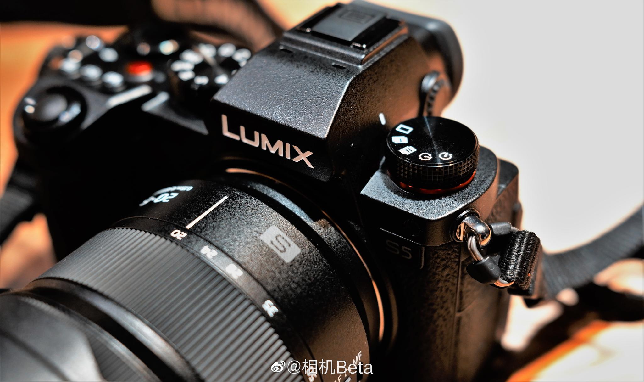 松下lumixs5真机上手图