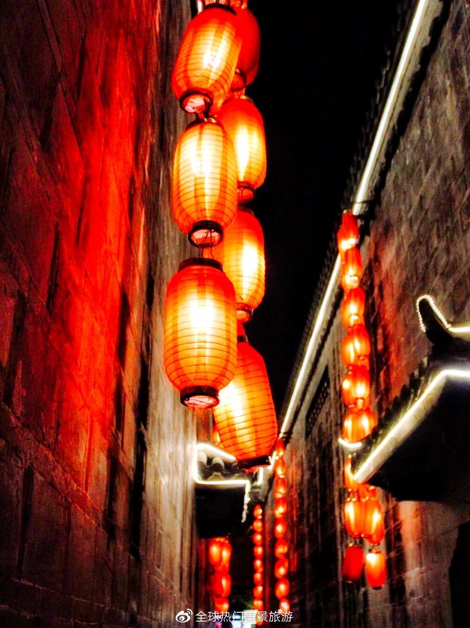 成都锦里夜景·大红灯笼高高挂·每天喜庆像过年!