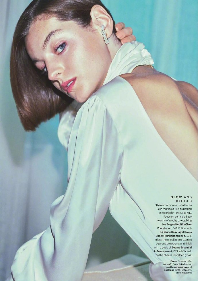 王冠 的 戴安娜王妃 艾玛 科林写真图片出自 Glamour 杂志英 王冠 的 戴安娜王妃 艾玛 科林写真图片出自 Glamour 杂志英