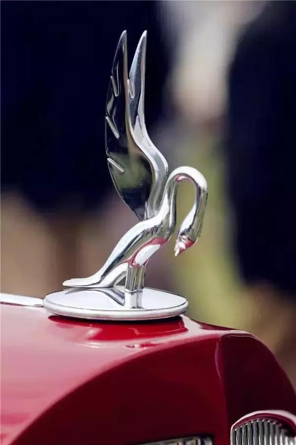 领克和极氪车标有什么区别 吉利领克是哪个国家品牌