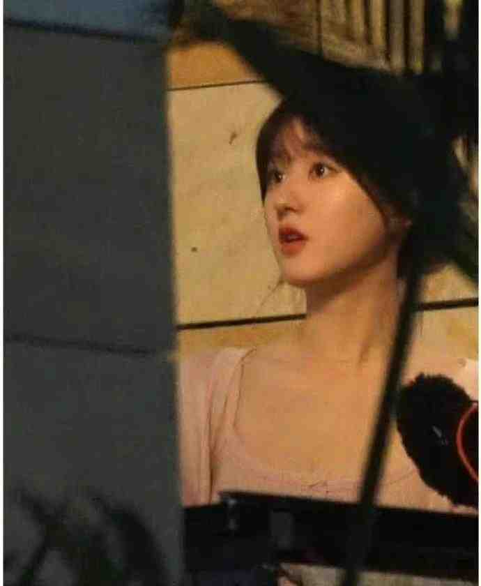 《偷偷藏不住》路透照,陈哲远赵露思“捧脸杀”,网友沦陷了休闲区蓝鸢梦想 - Www.slyday.coM 《偷偷藏不住》路透照,陈哲远赵露思“捧脸杀”,网友沦陷了休闲区蓝鸢梦想 - Www.slyday.coM