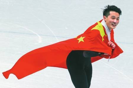 短道速滑 任子威惊险夺冠休闲区蓝鸢梦想 - Www.slyday.coM