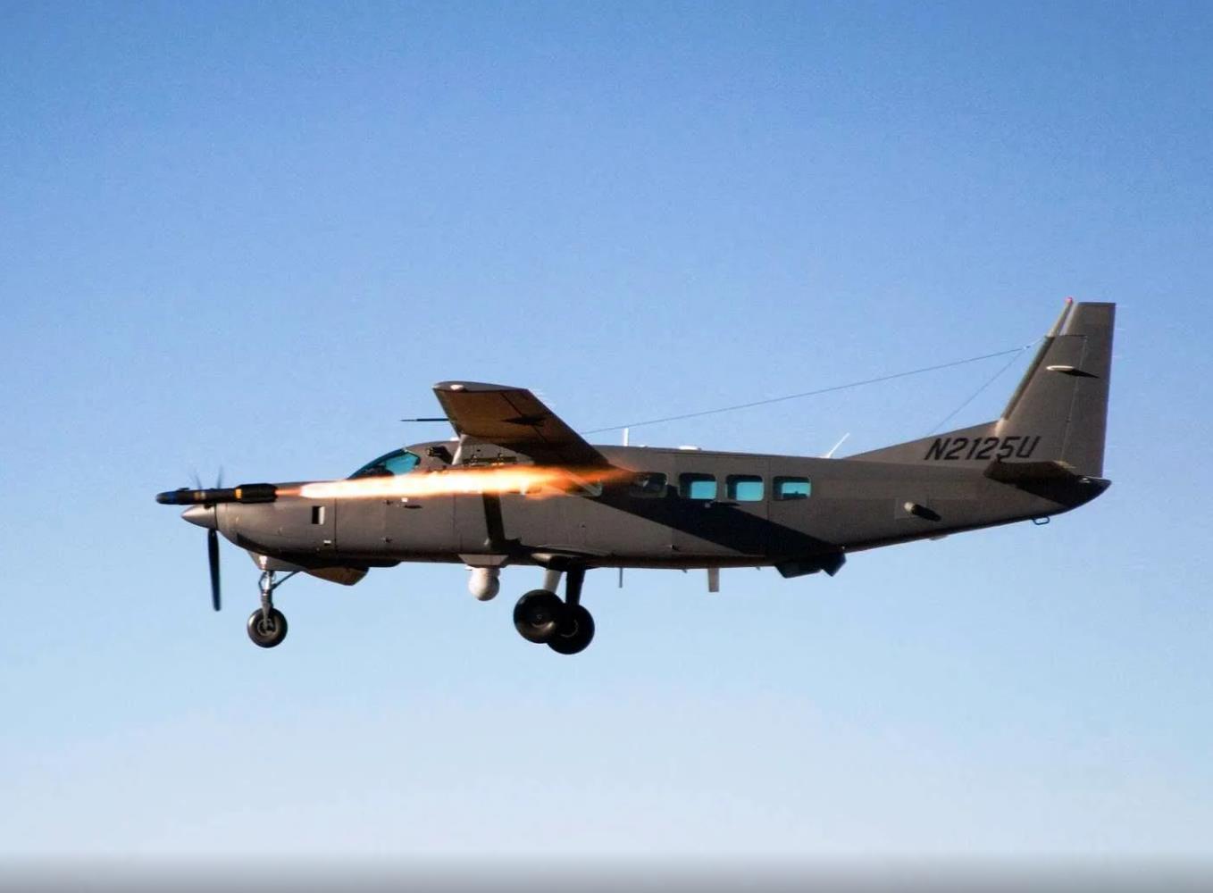 ac208大篷车飞机,安装有光电转塔,性价比优势明显!|火箭弹_新浪新闻