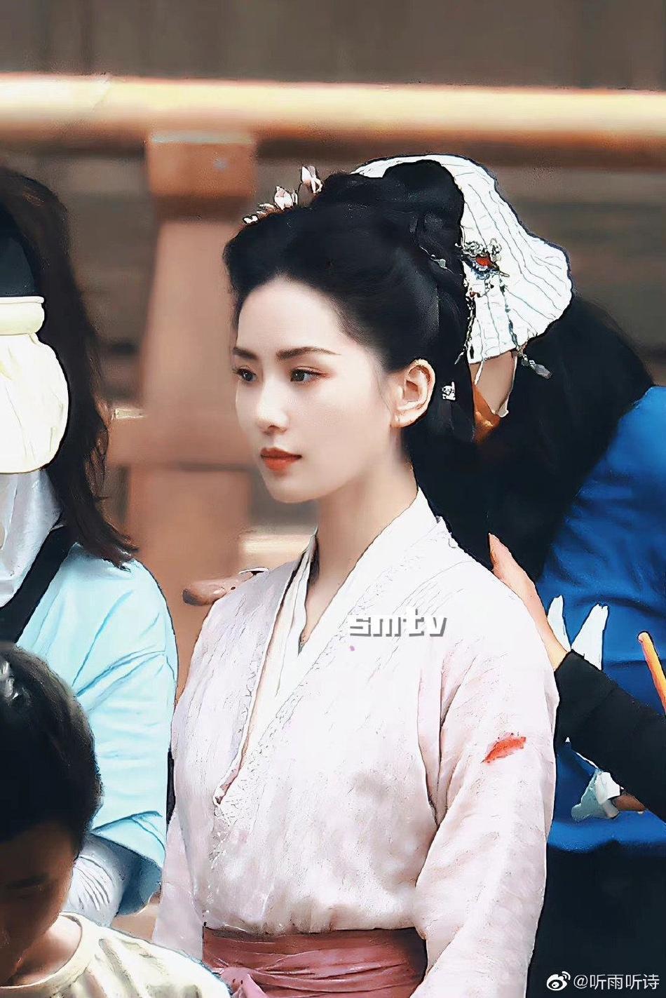 《一念关山》路透曝光,刘诗诗挑战两种造型,画面感太美休闲区蓝鸢梦想 - Www.slyday.coM 《一念关山》路透曝光,刘诗诗挑战两种造型,画面感太美休闲区蓝鸢梦想 - Www.slyday.coM