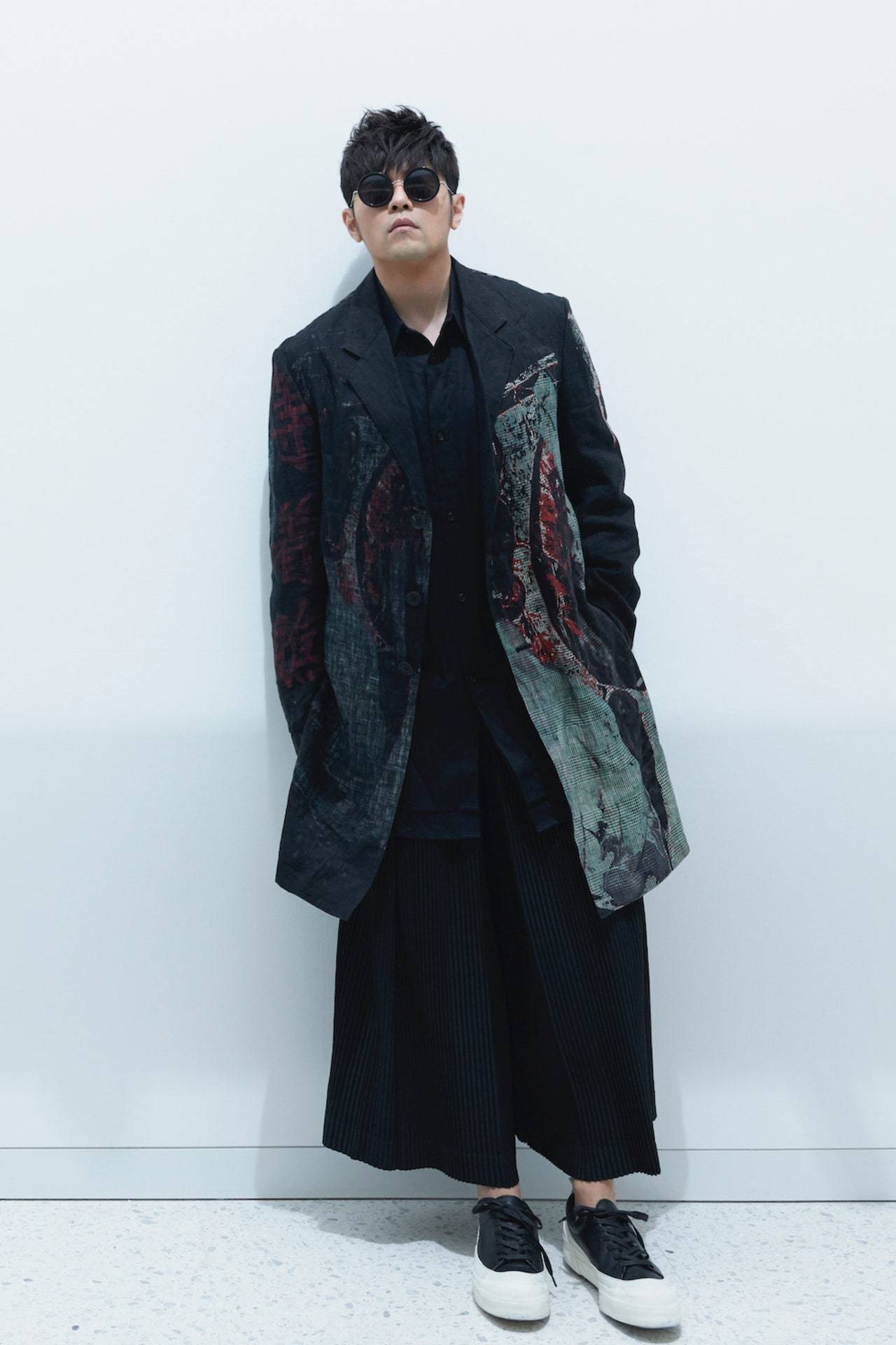 周杰伦帅照!__财经头条