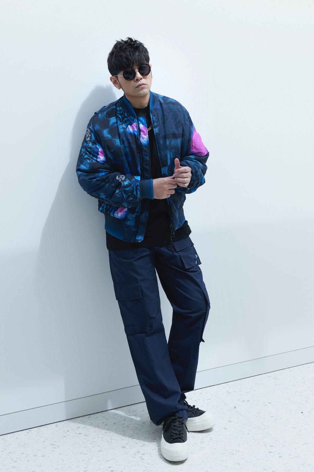 周杰伦帅照!_高清图集_新浪网