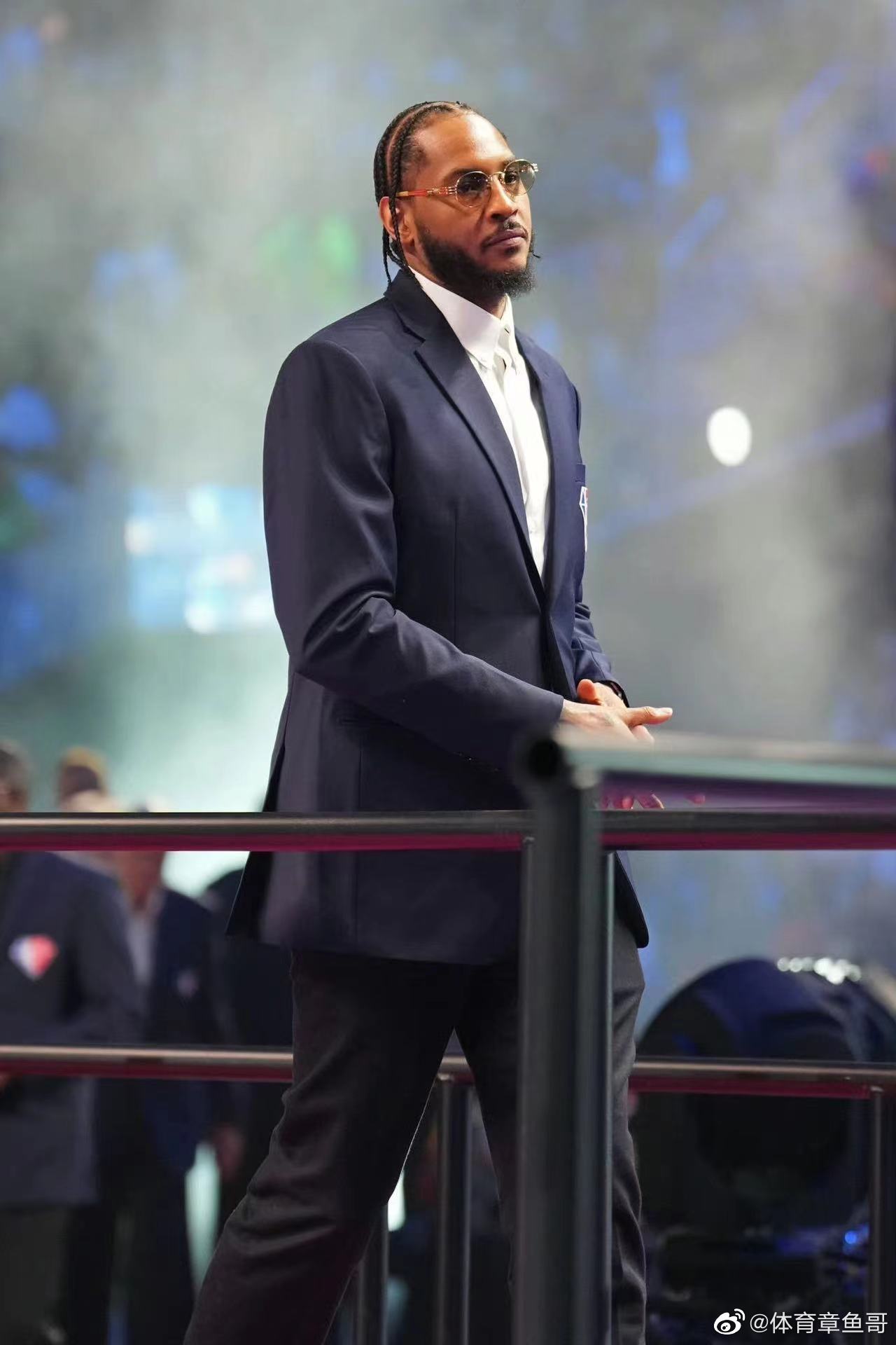 艾弗森&甜瓜:脏辫回忆杀,秒回掘金双子星……__财经头条