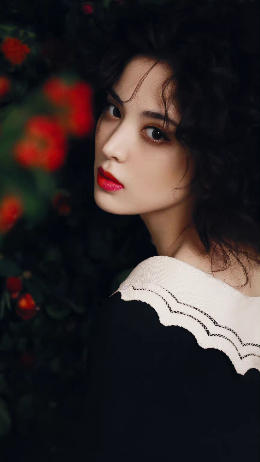 古力娜扎浓颜系氛围美人