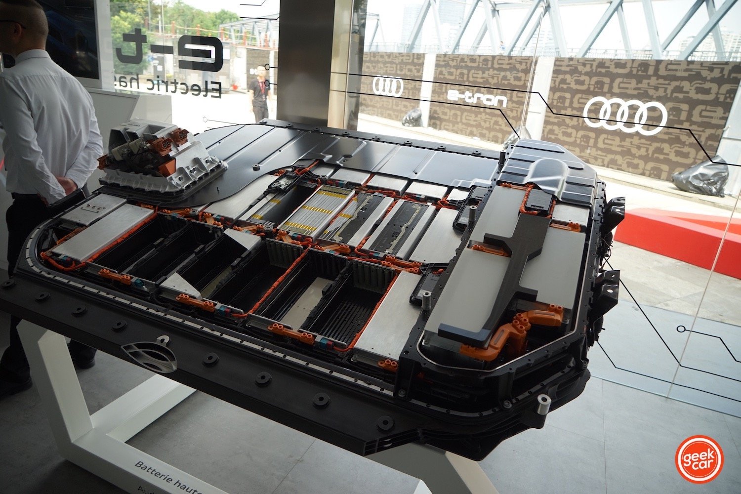 六环路实测奥迪 e-tron 高速续航，然而充电更惊喜？