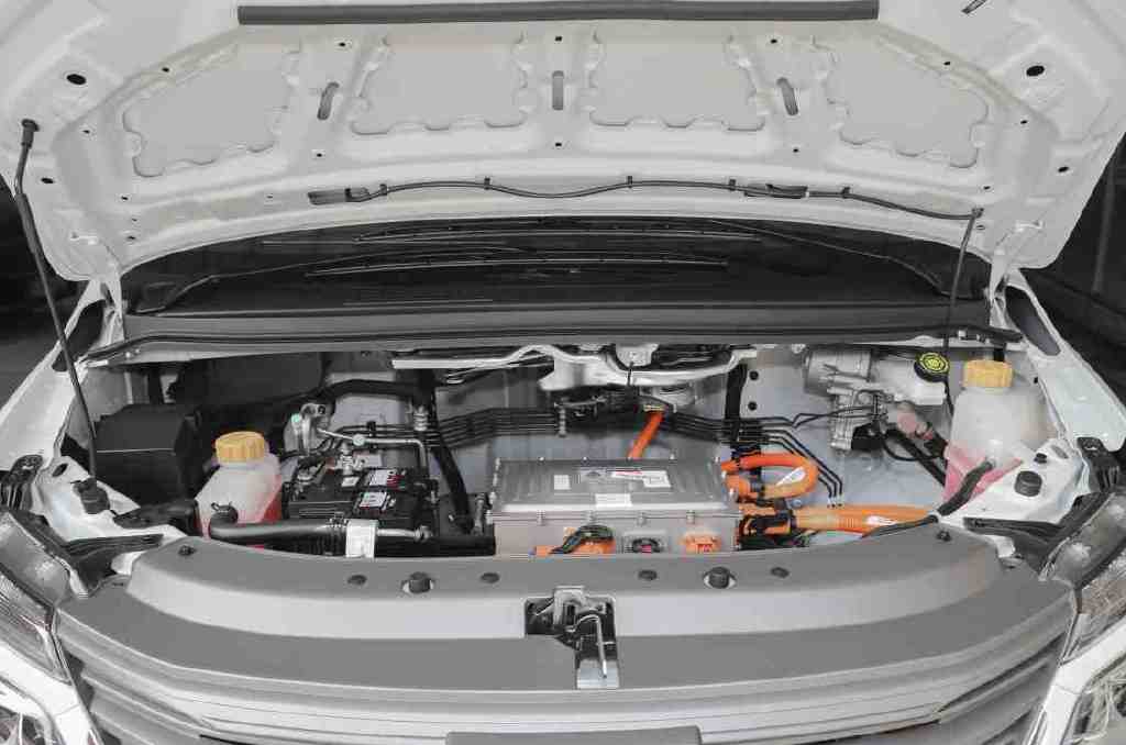 商务+载人出游全搞定 三款纯电动MPV推荐