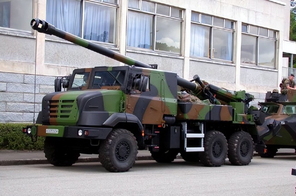 卡车炮|凯撒|法国_新浪新闻