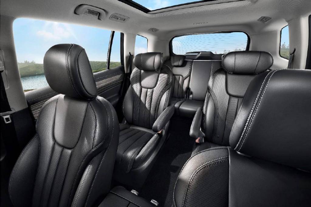 7座SUV如何选？江铃福特领裕Vs丰田汉兰达