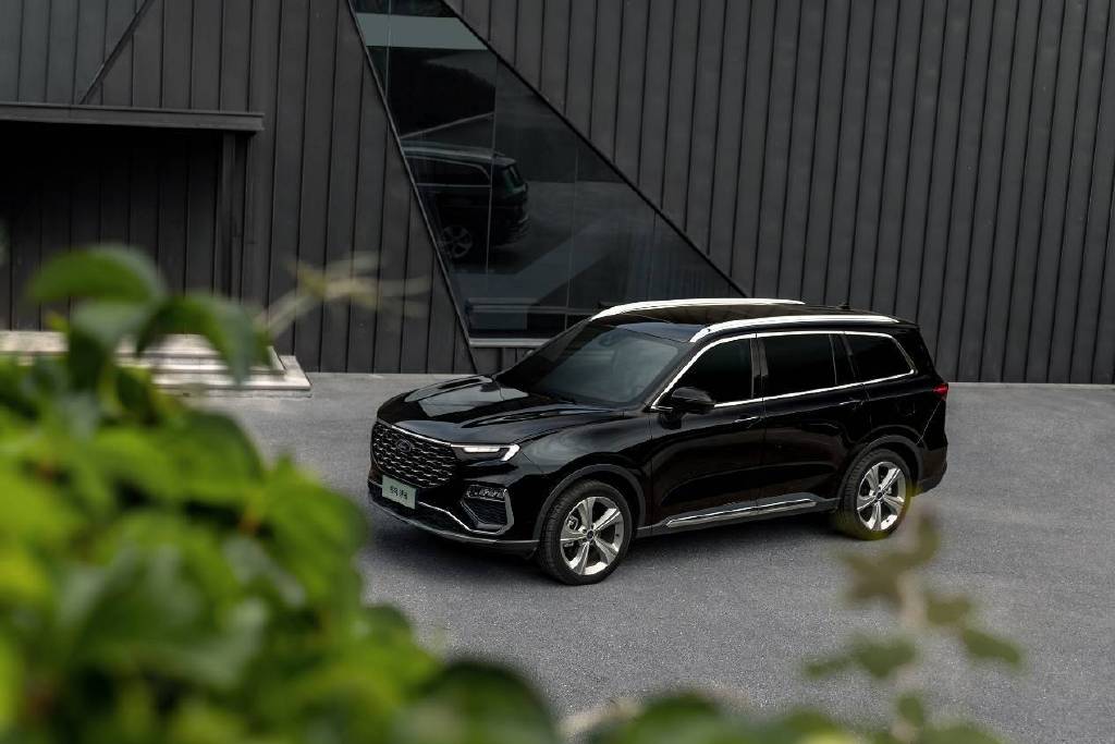 7座SUV如何选？江铃福特领裕Vs丰田汉兰达