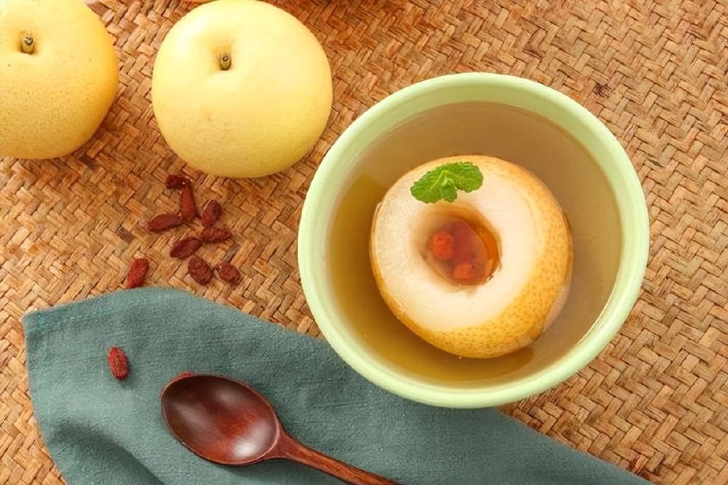 咳嗽咳得"冒烟",能吃点冰糖雪梨吗?除了这个,不妨试试这2种__财经头条