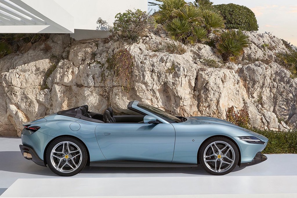 最便宜的法拉利敞篷跑车romaspider售2762万元