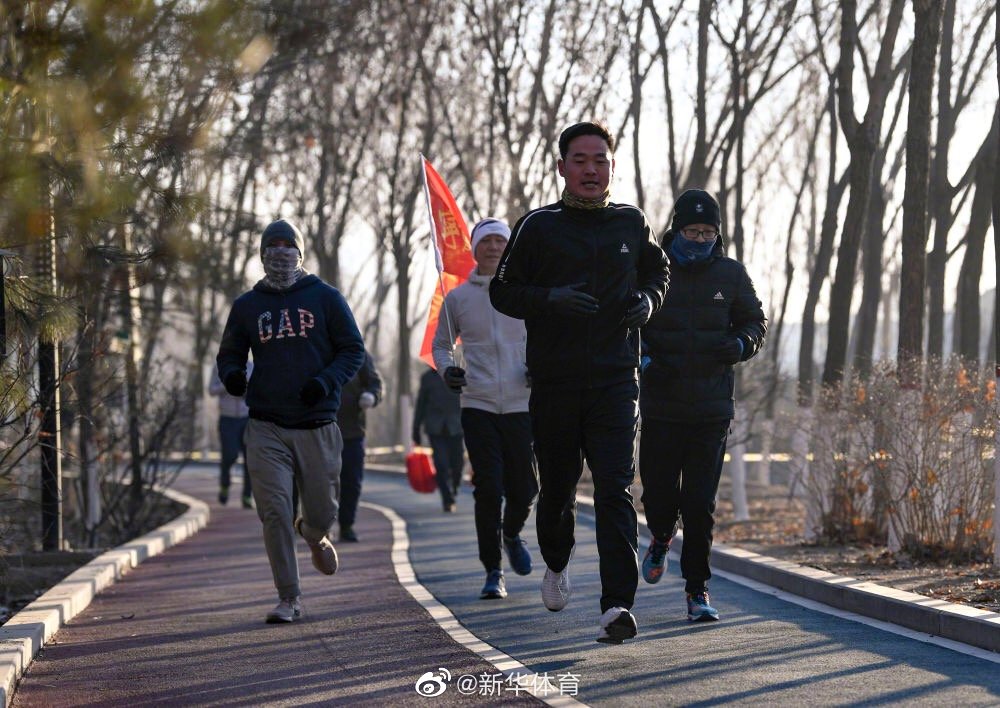 特写:一场特殊的新年健身跑
