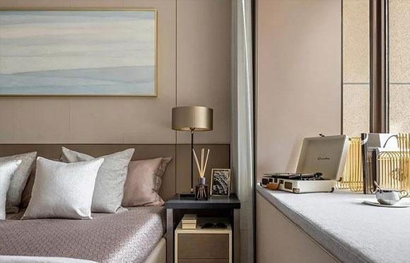 主卧室别要卫生间,照着她家这么装,堪比多间房,实用又高级!