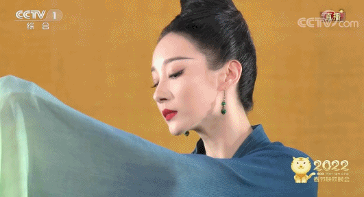 贾玲带着山东方言上春晚、首次主持上热搜...昨晚这些画面，网友都说休闲区蓝鸢梦想 - Www.slyday.coM