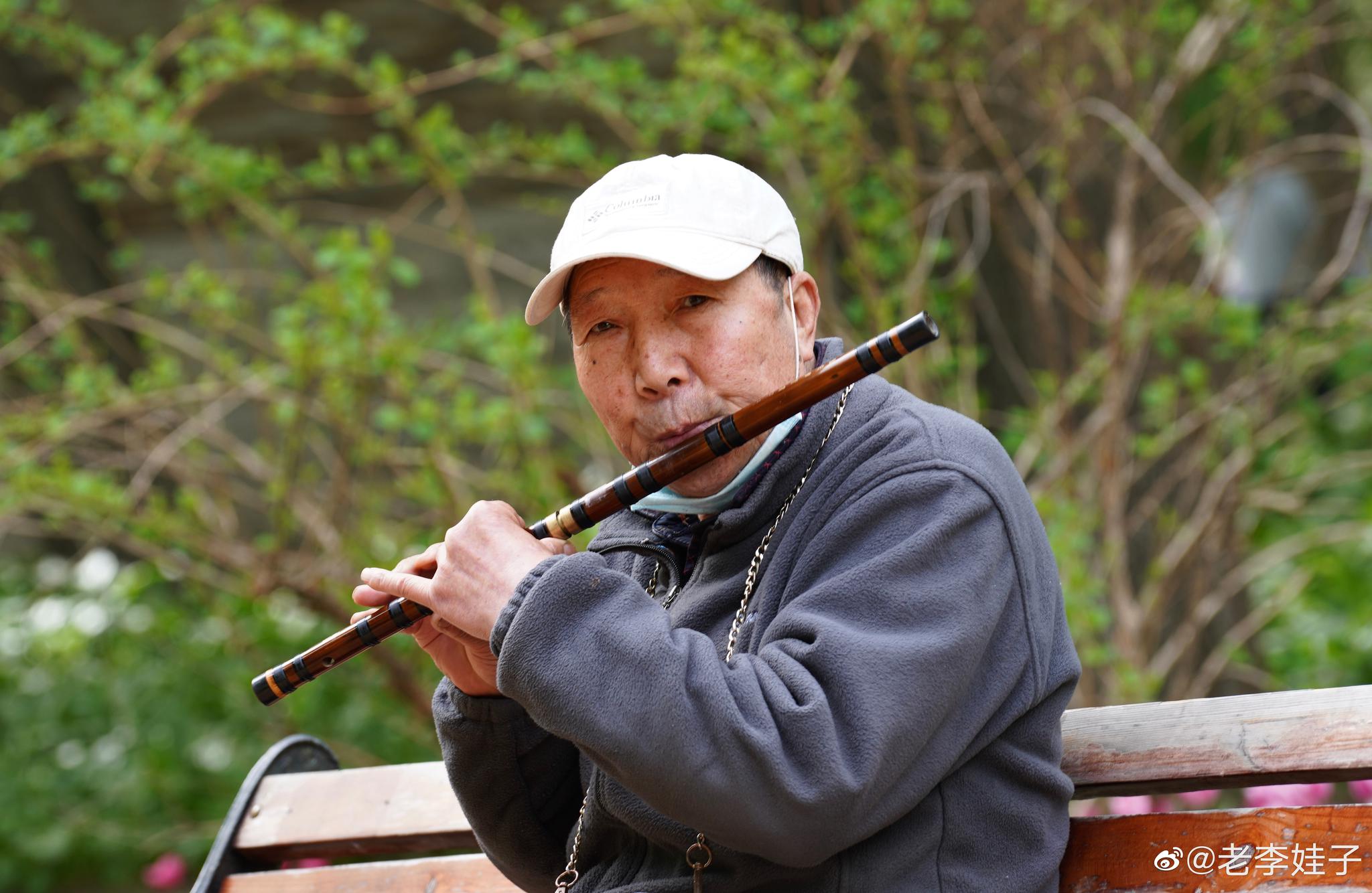 郁金香下吹笛人 @随手拍长春 @a7CLUB a7r4 70-200
