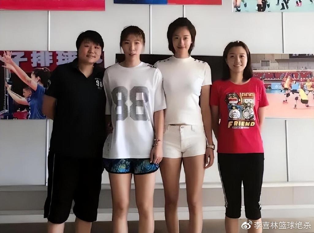 恭喜!中国女排又一美女大婚,模特身材超惠若琪,收获甜蜜爱情