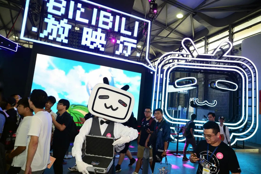 月入4.5万的捏脸师，元宇宙的第一批“打工人”休闲区蓝鸢梦想 - Www.slyday.coM