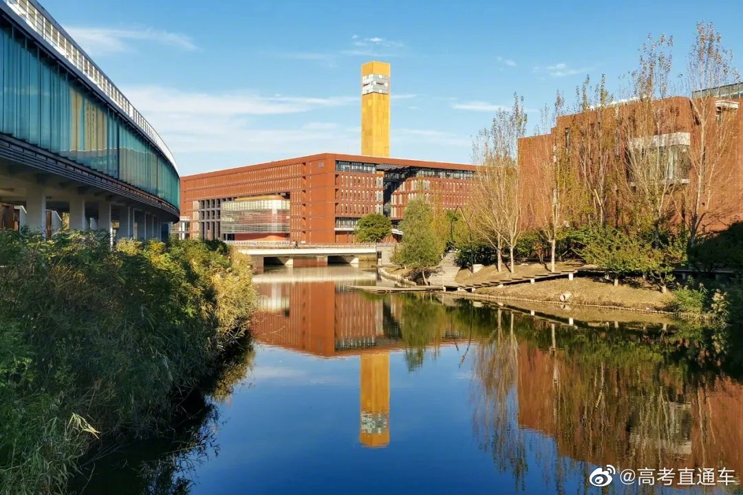 校园风景大连理工大学