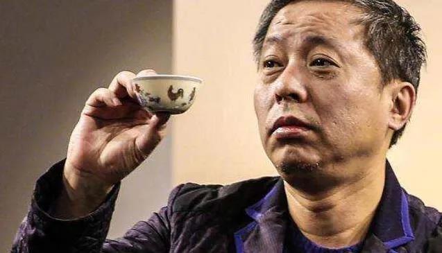 一天质押两只股票，2.8亿鸡缸杯饮茶上海滩富豪刘益谦也缺钱吗？__财经头条