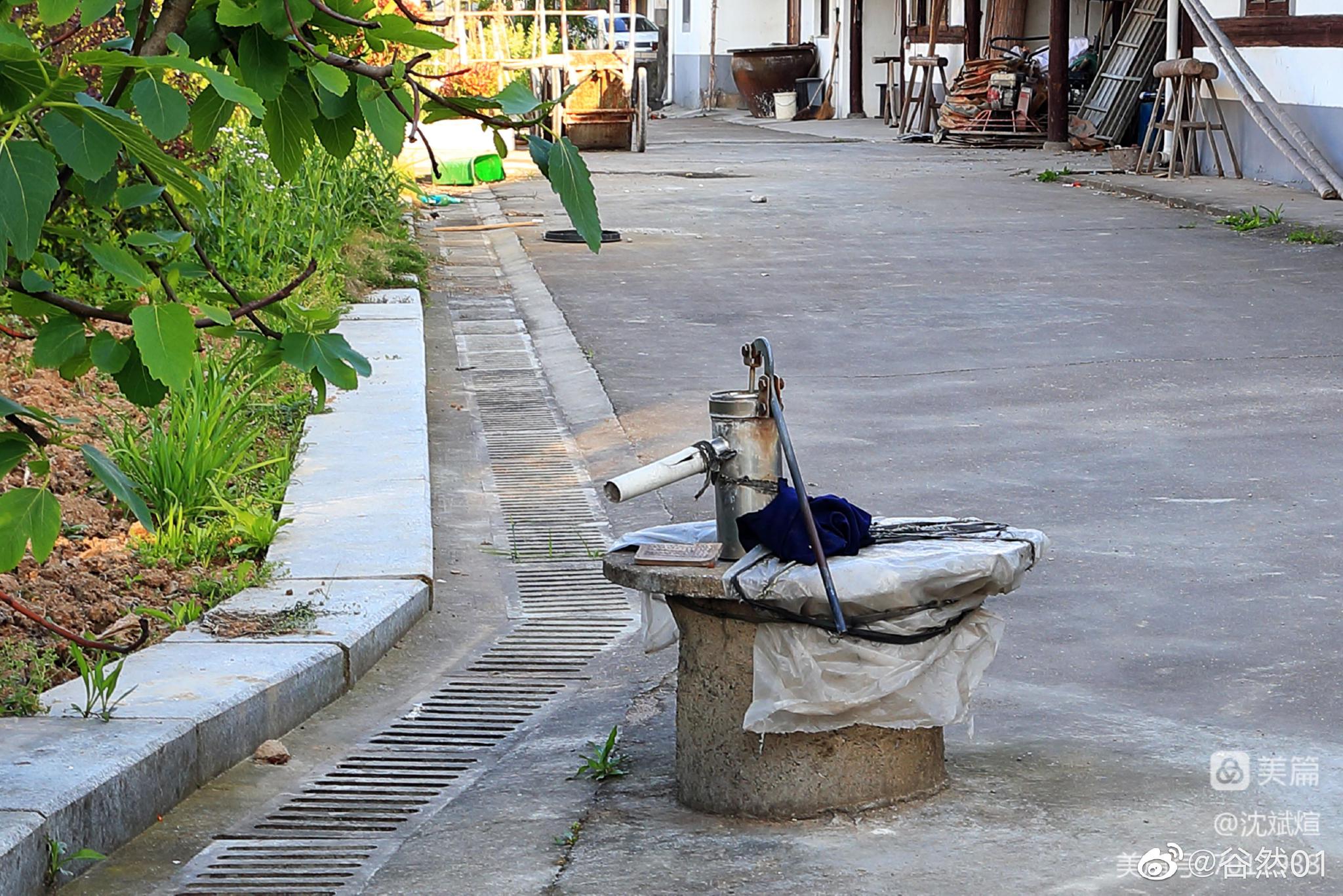 往年农村的压水井,井还在,水已枯,曾经的甘甜只留了记忆……__财经