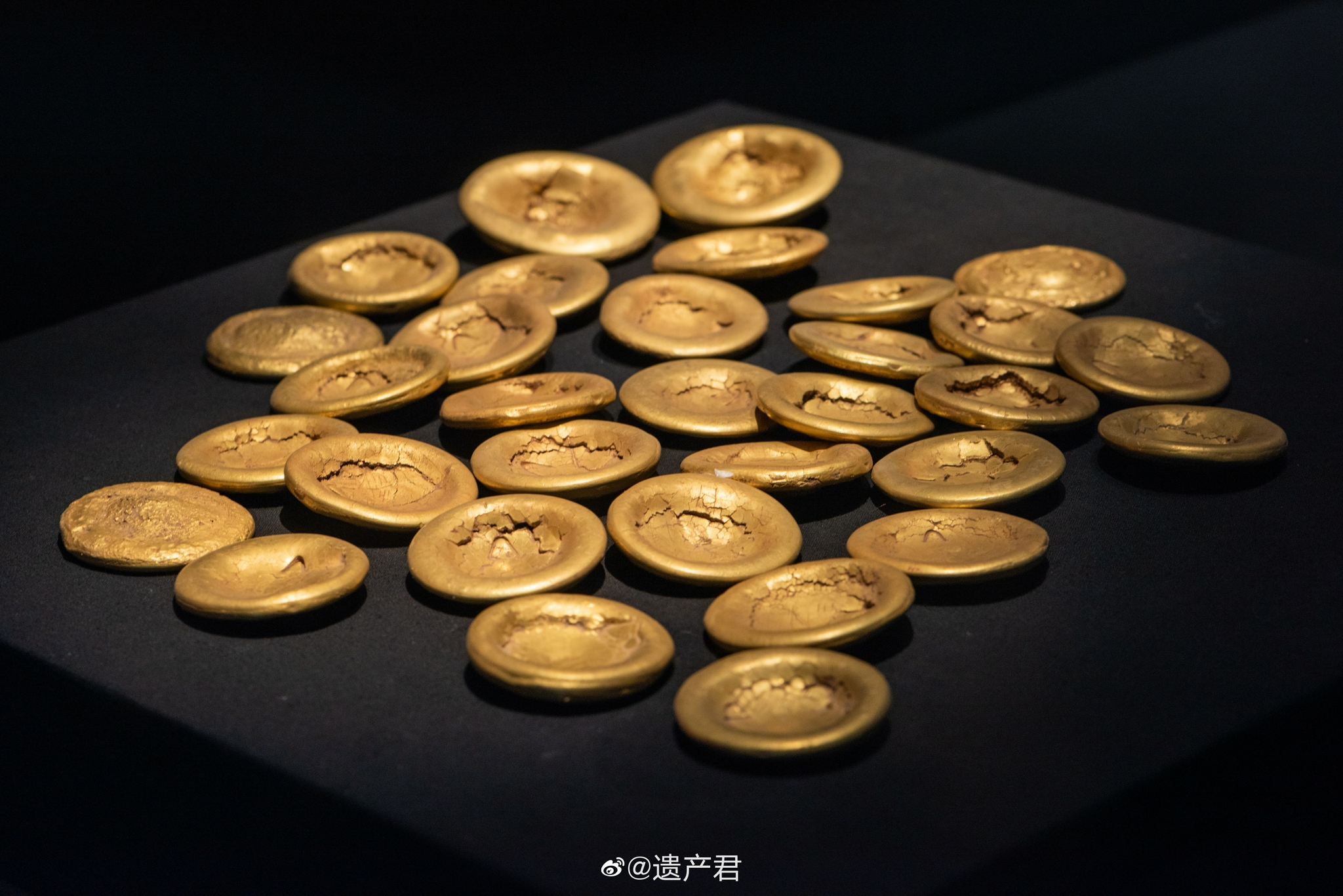 大唐西市博物馆藏· 西汉金饼_高清图集_新浪网