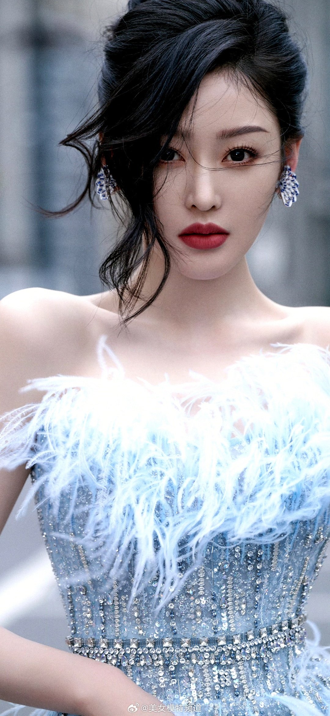 张天爱壁纸精选浓颜值出镜_高清图集_新浪网