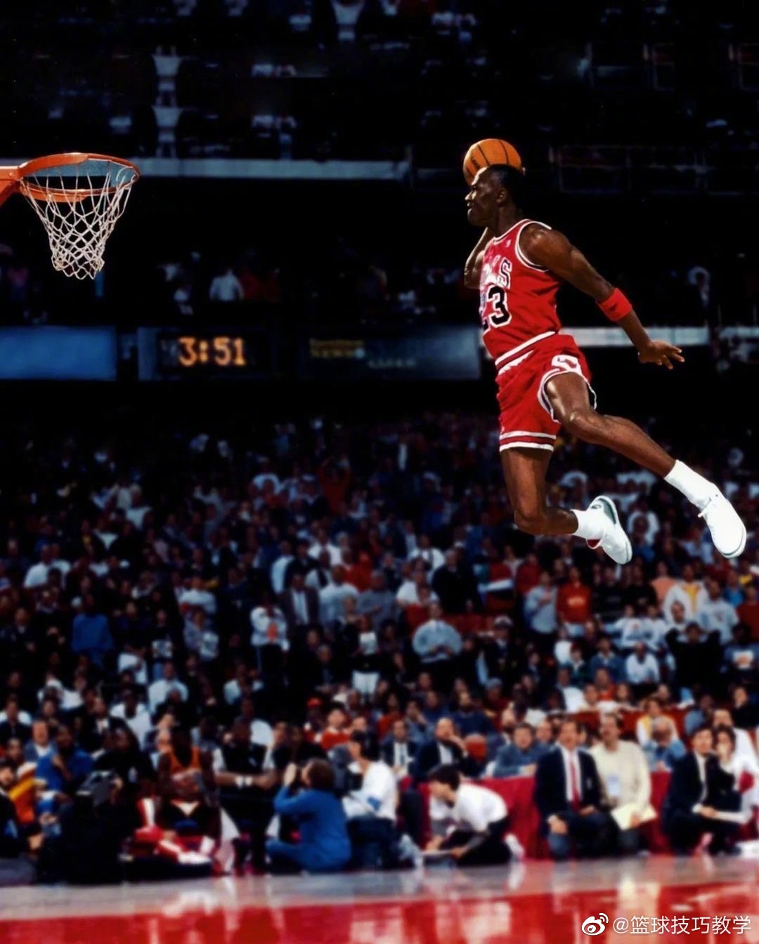 一组老照片 乔丹在1988的扣篮大赛