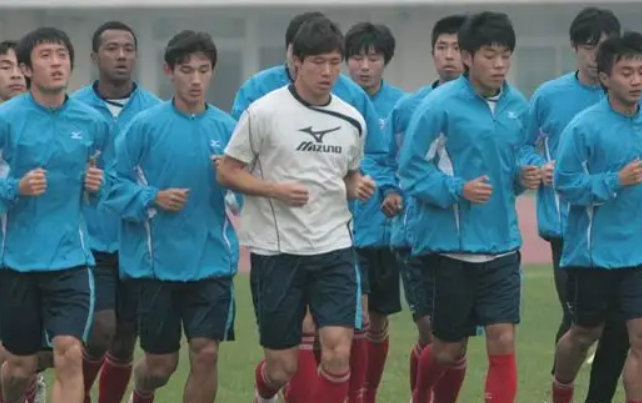 张琳芃: 三原因选择海港 新赛季目标冠军休闲区蓝鸢梦想 - Www.slyday.coM 张琳芃: 三原因选择海港 新赛季目标冠军休闲区蓝鸢梦想 - Www.slyday.coM