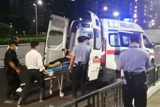 【善城·杭州志】杭州一男子夜跑时突发心梗，倒地不起！危急关头，一群人冲上街头找到他…休闲区蓝鸢梦想 - Www.slyday.coM