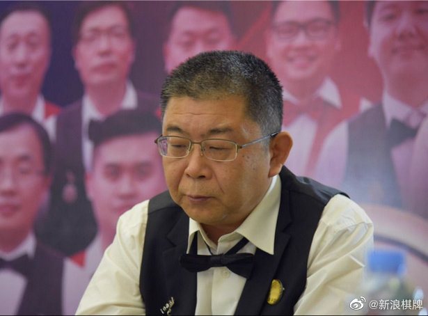 魔叔杨官璘,棋坛霸主胡荣华,巨蟒缠身李来群,快马飞刀吕钦