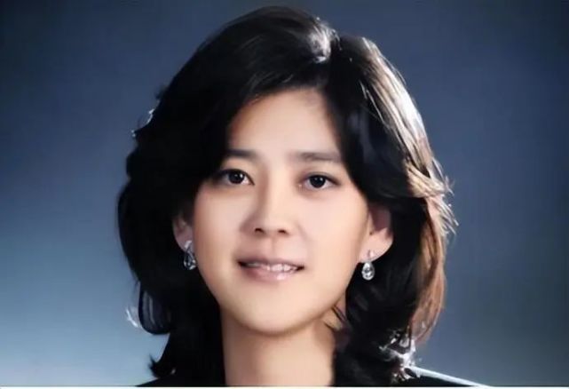 “三星长公主”为爱下嫁保安,与渣男拉扯20年,最终“去父留子”__财经头条