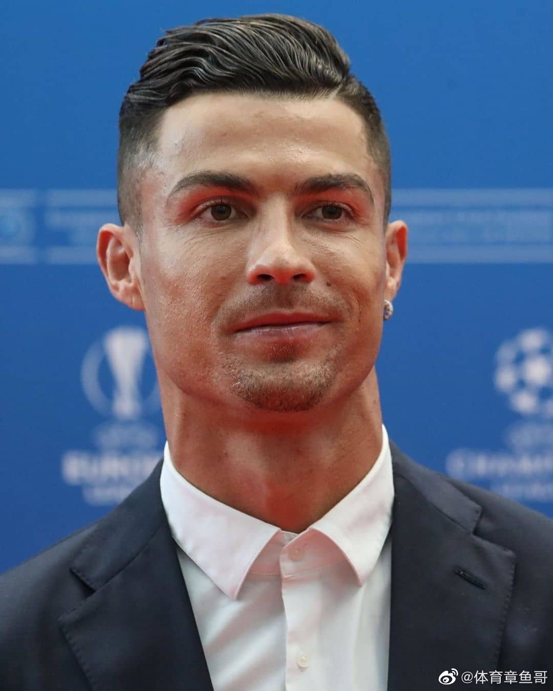 c罗做出了正面的发声,这是一个公众人物该有的态度