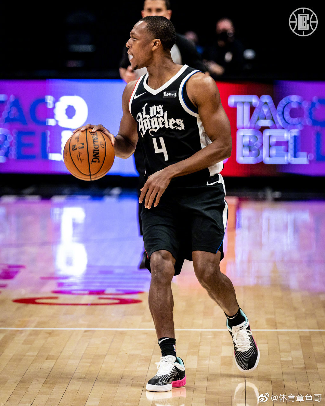 快船战胜湖人,隆多迎来快船首秀:2分3助攻2抢断