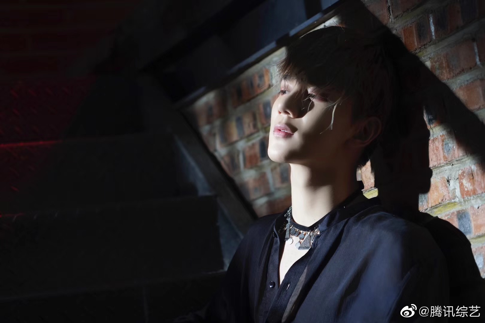 r1se夏之光想成为温暖你的光早安