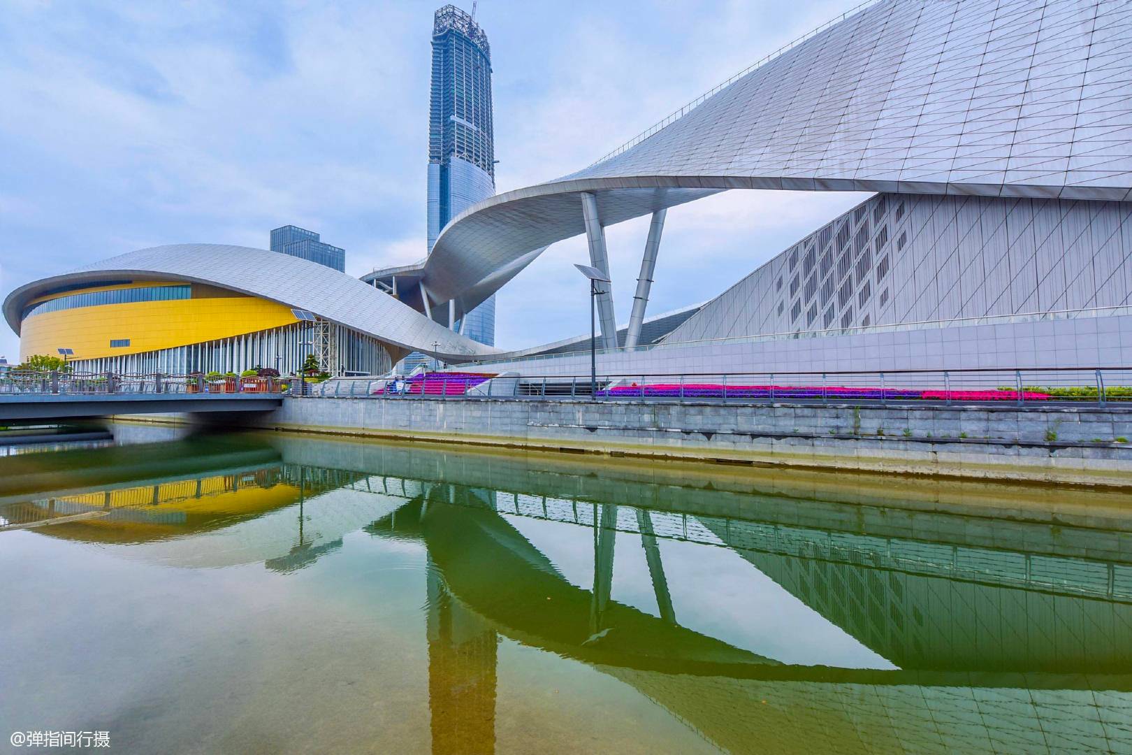 苏州又添城市新地标斥资31亿建造奇幻造型成为新晋网红打卡点