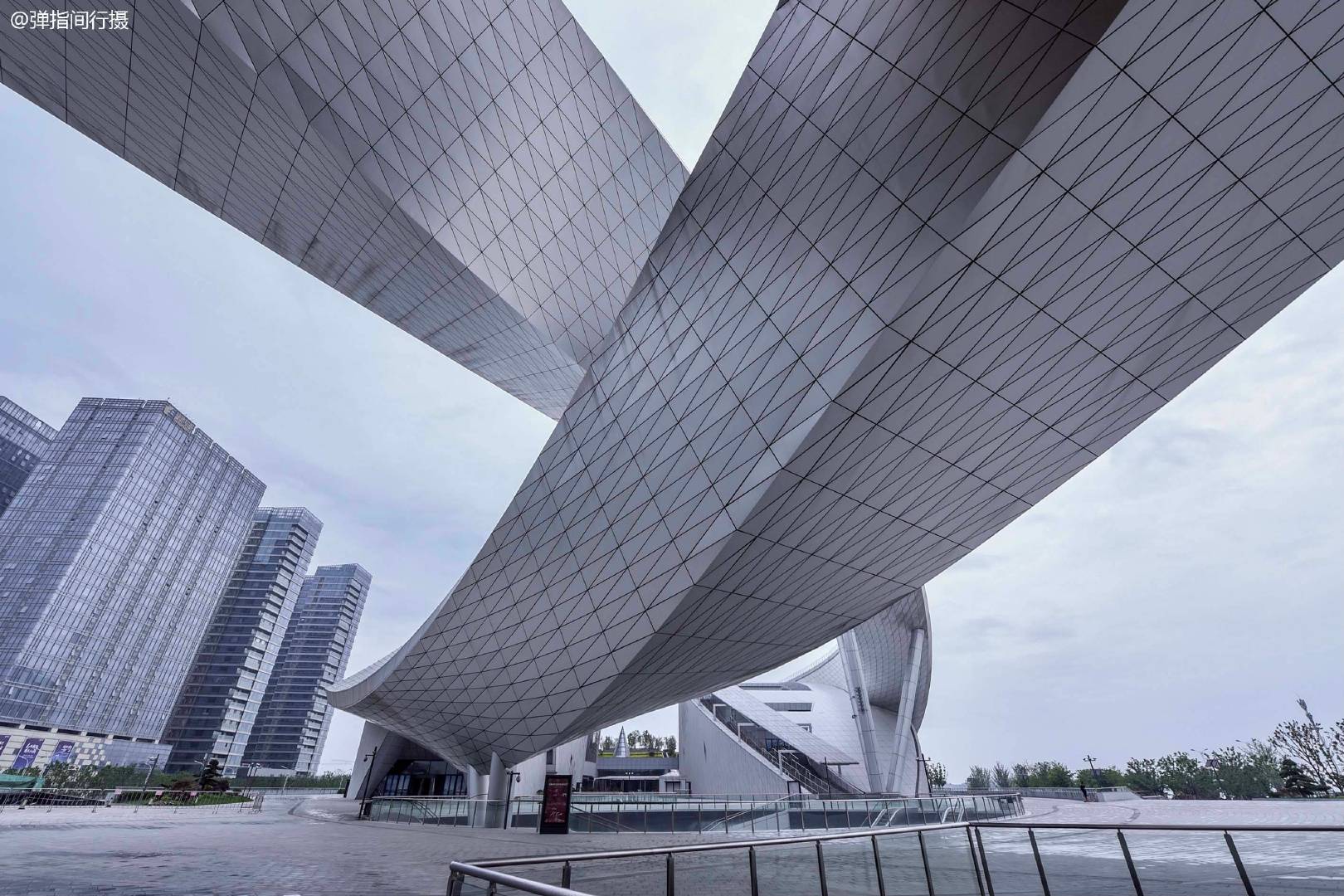 苏州又添城市新地标斥资31亿建造奇幻造型成为新晋网红打卡点