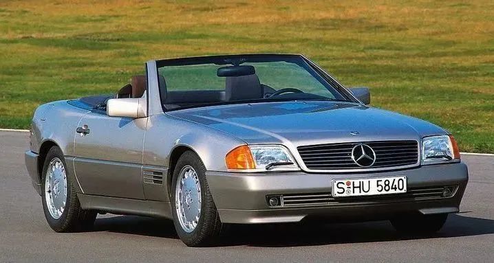 兼具运动与豪华的跑车奔驰sl系列